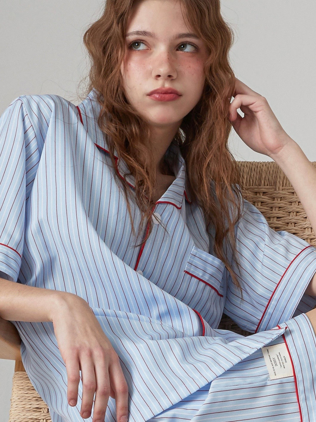 Dossy Silk fit Stripe short sleeve pajamas set (In Stock, Size M)
