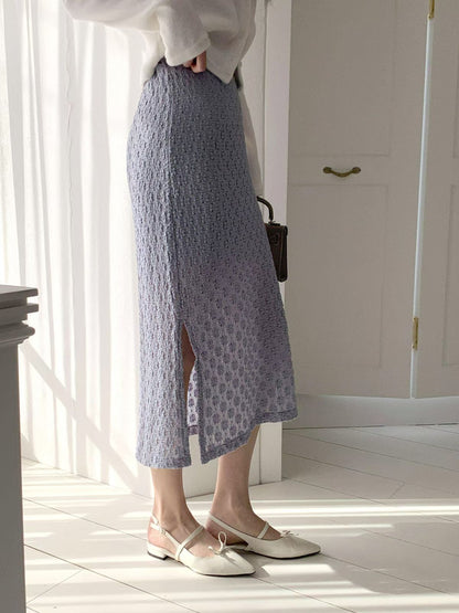 [Stretch Fabric] French Elegant Floral Embossed Slit Midi Skirt(3 colors)