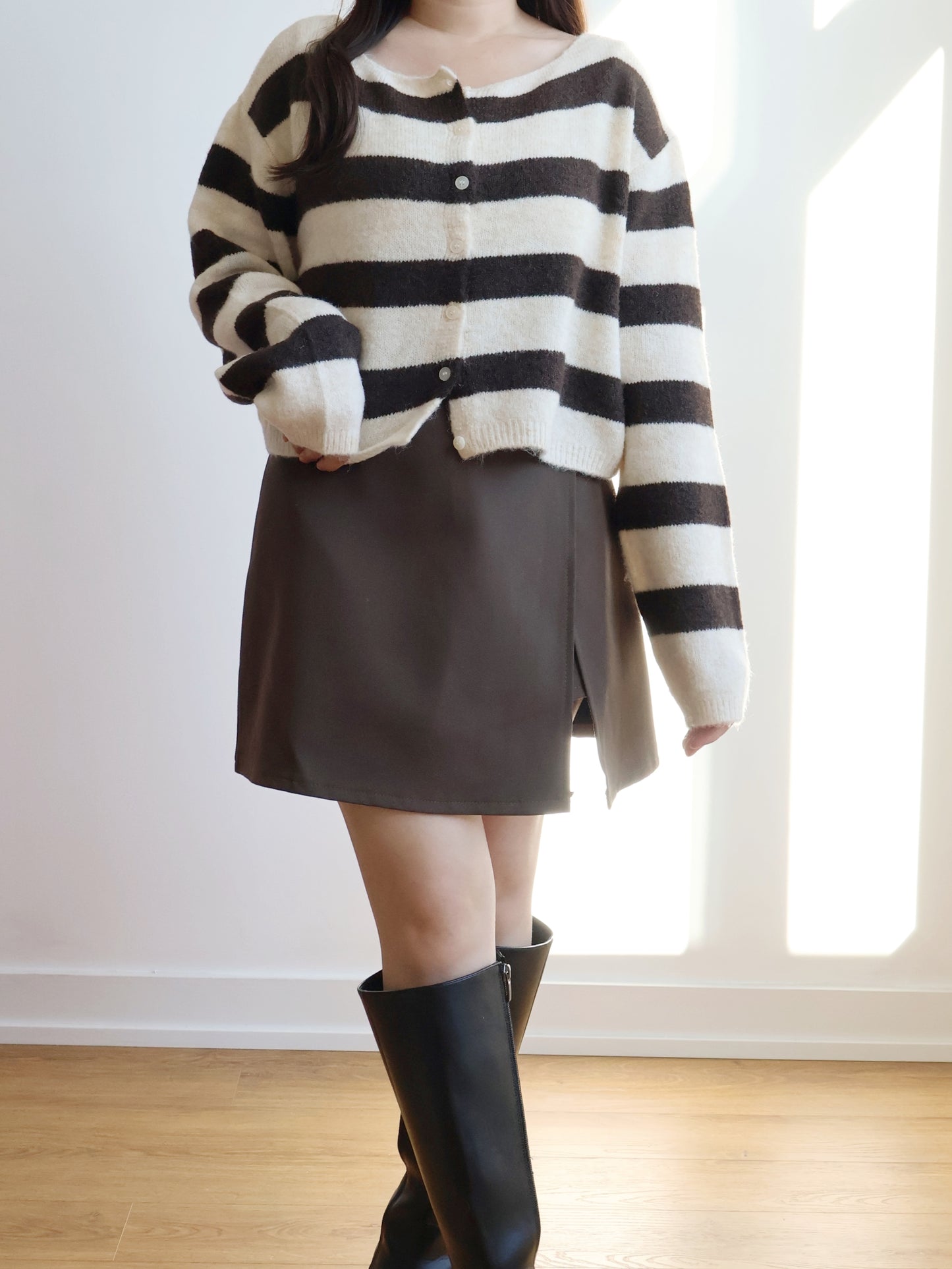 [10% WOOL] Raccoon Striped Cardigan(Coffee)