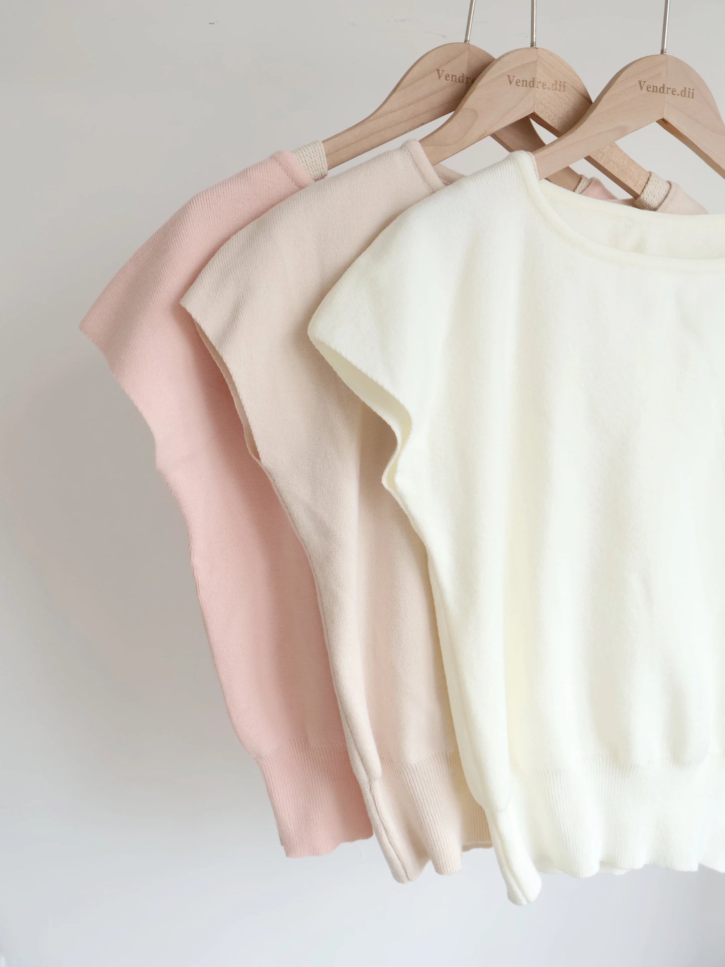 Mochi-Soft Flattering Knit Top(Peach)