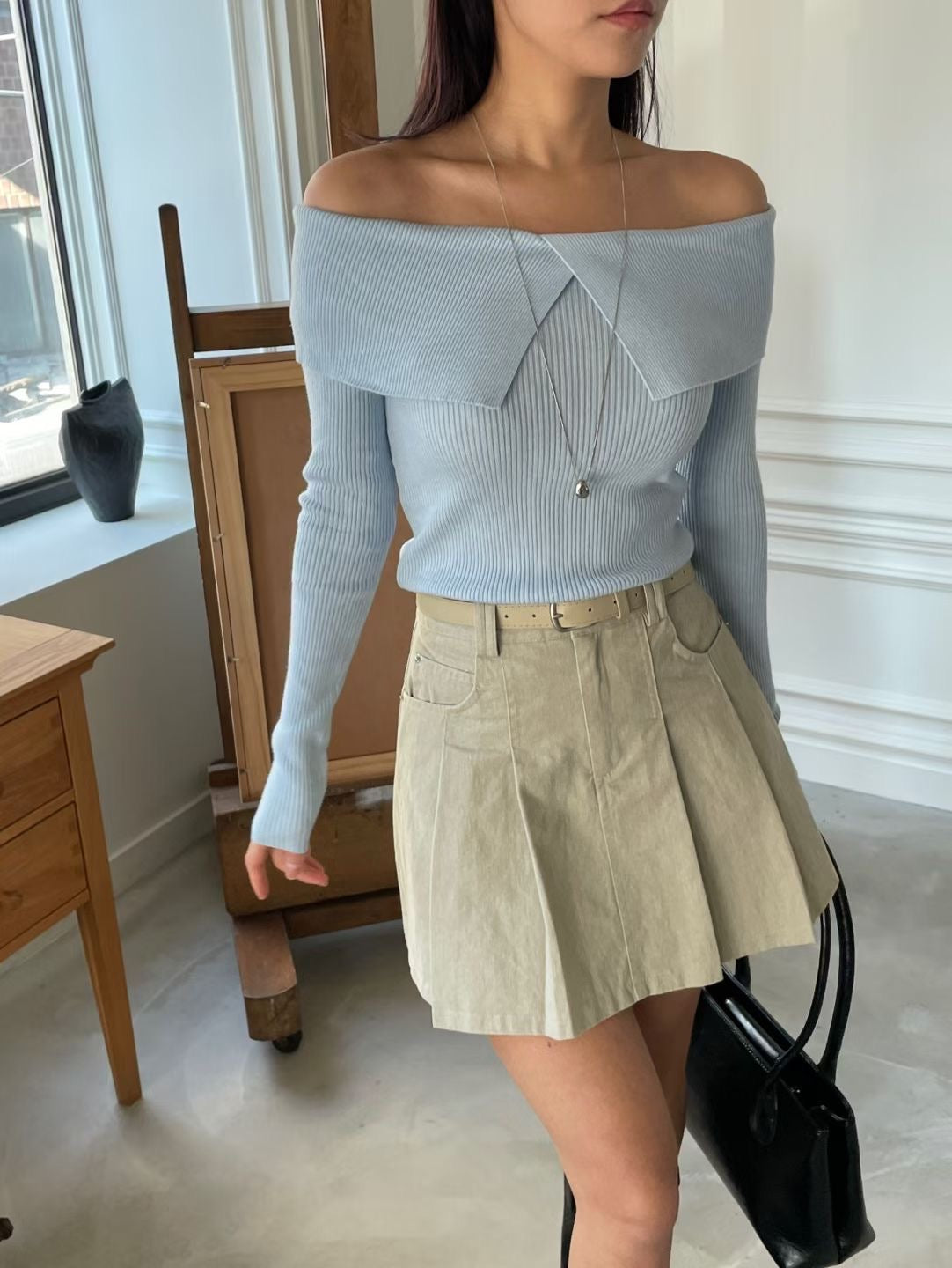 Wide Lapel Collar Off-Shoulder Knit Top(4 colors)