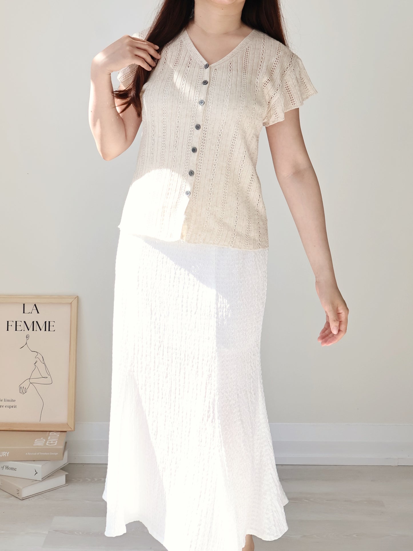 Breezy V-Neck Pointelle Flutter Sleeve Knit Top(Oatmeal beige)