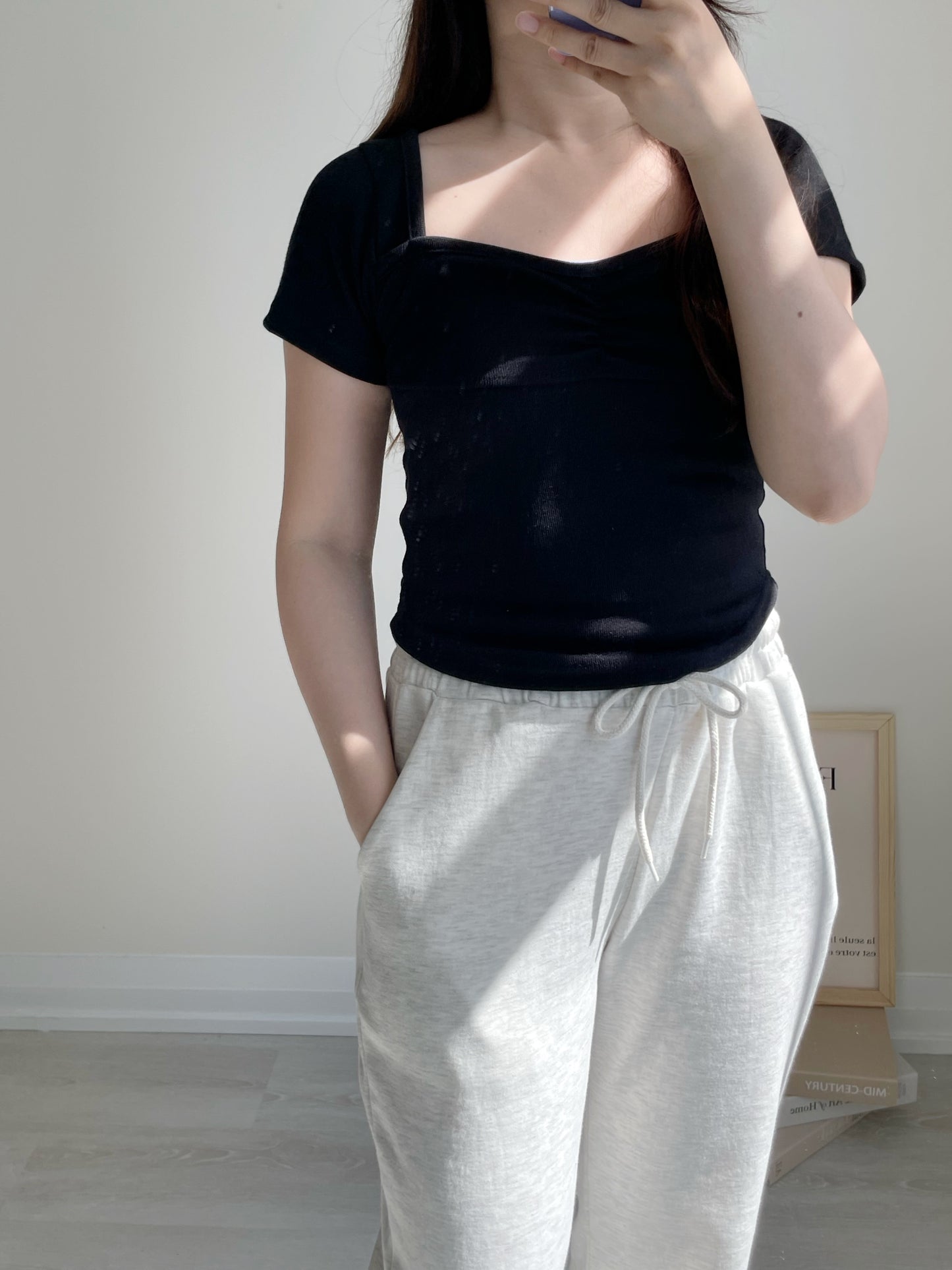 Ruched Square-Neck Slimming Tee(Black)