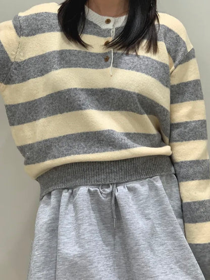 [5% Wool] Henley Neck Two-Tone Striped Sweater(4 colors)