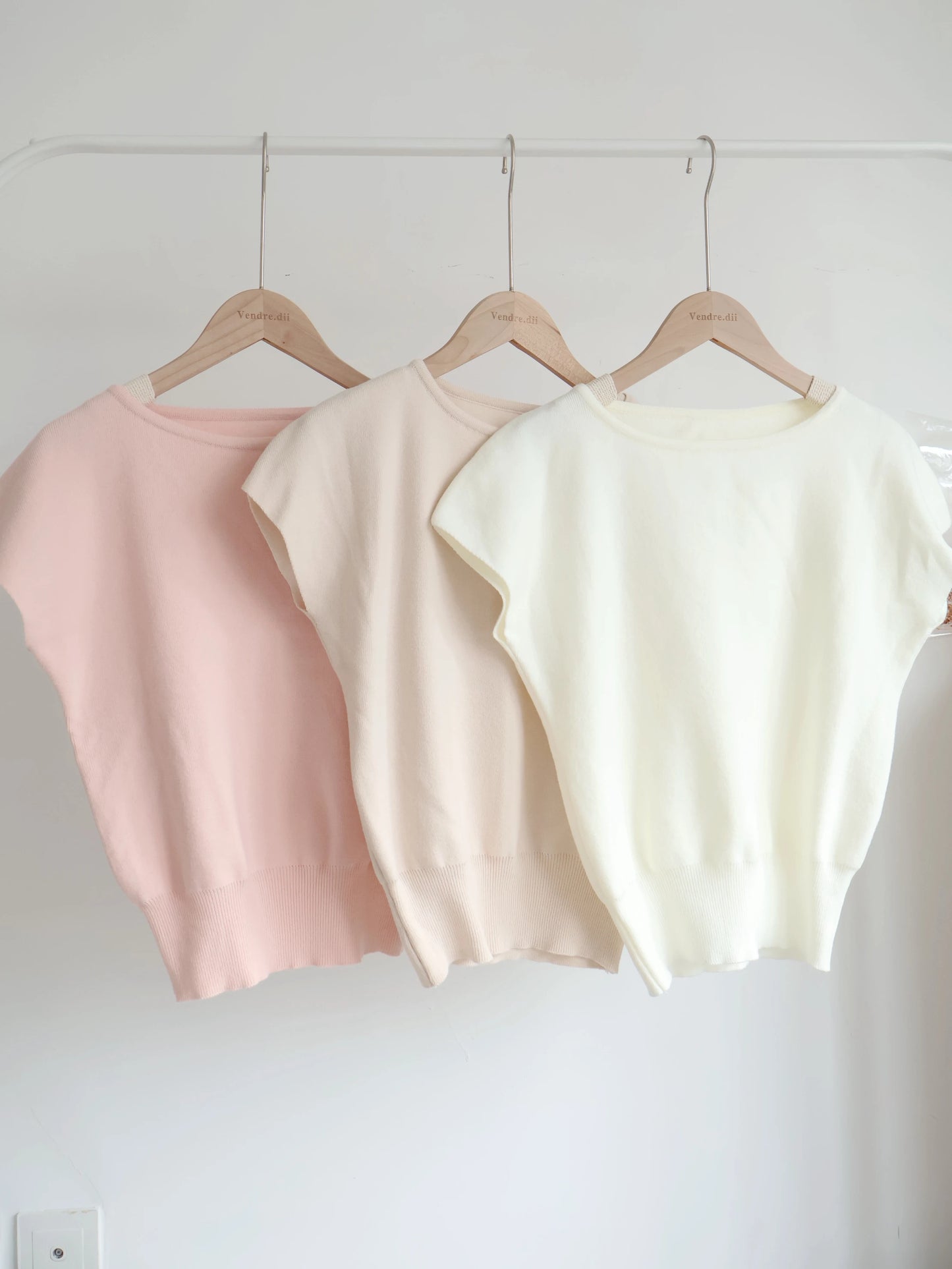 Mochi-Soft Flattering Knit Top(Peach)