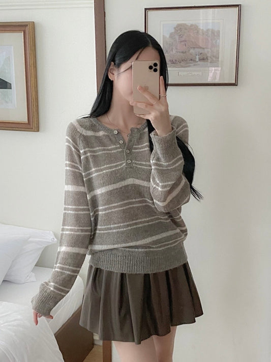 Button-Neck Relaxed Fit Striped Sweater(4 colors)