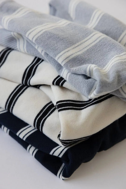 Relaxed V-Neck Striped Sweater(3 colors)