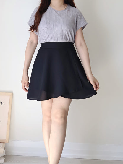 [Wrinkle-Free] Breezy Crinkled Arm-Concealing Blouse(Greyish blue)