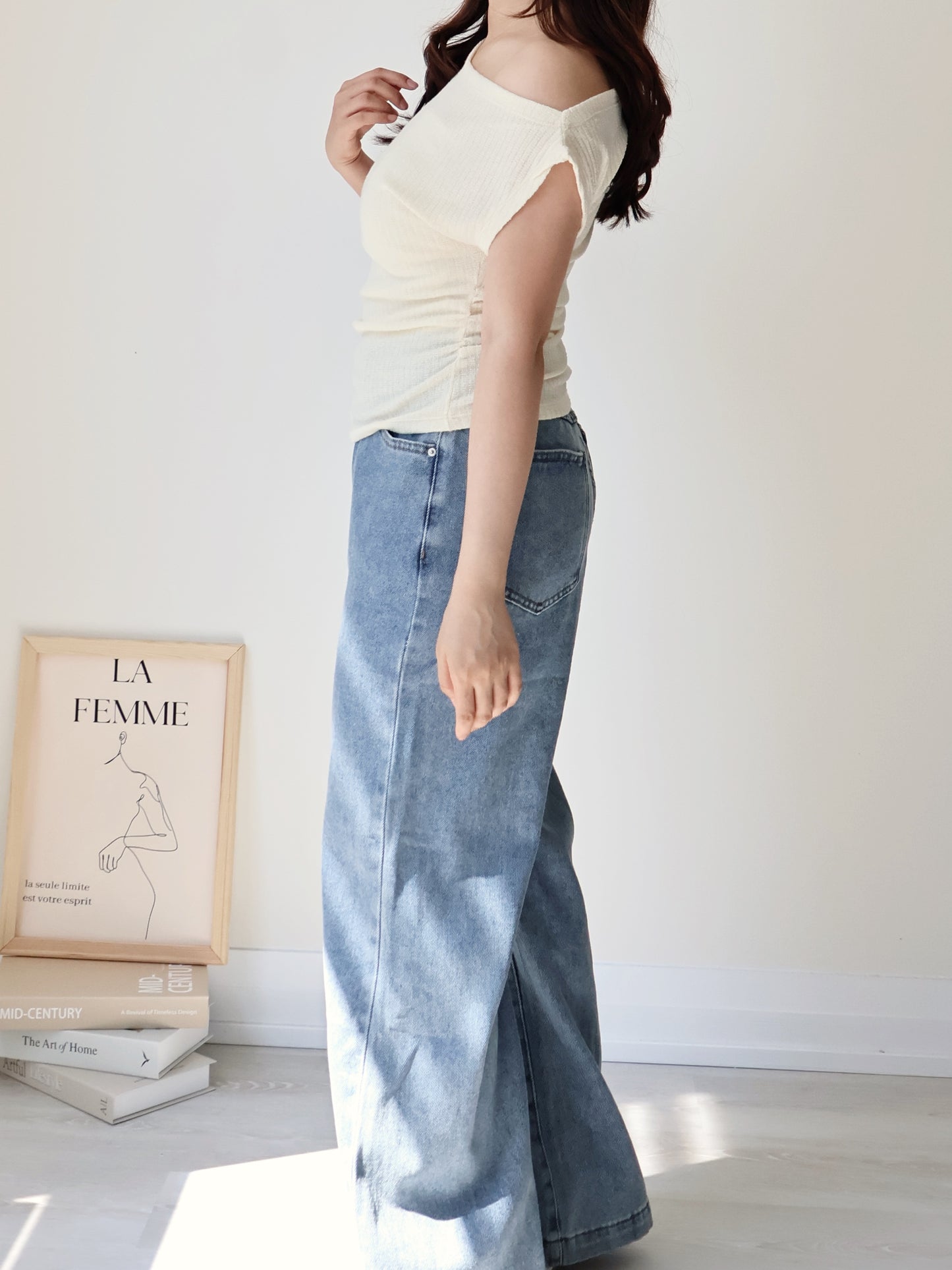 Breezy Cool-Touch Sculpted Asymmetric Top(Light Yellow)