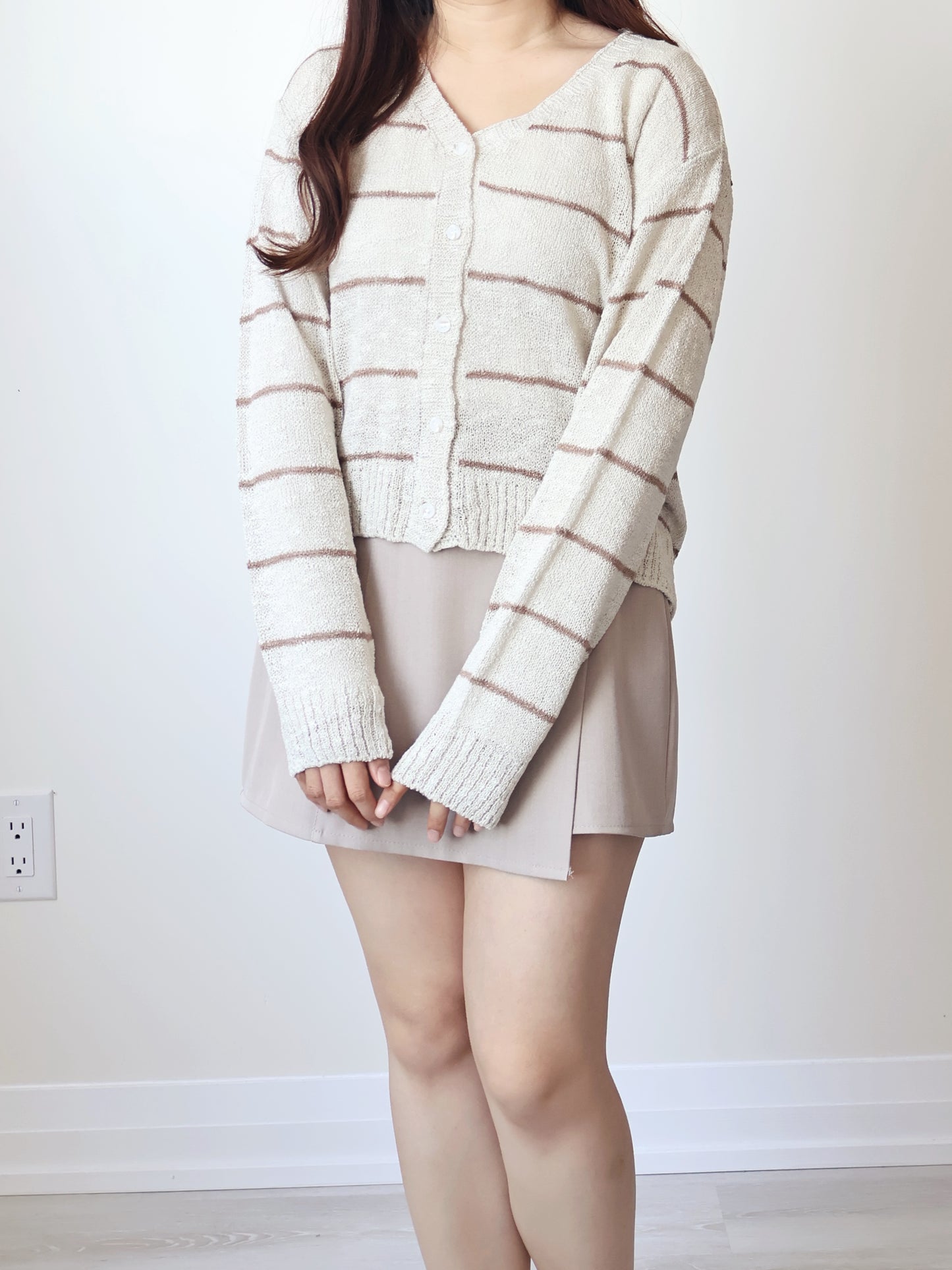 Minimalist Striped Snowy Yarn Cardigan(Beige)