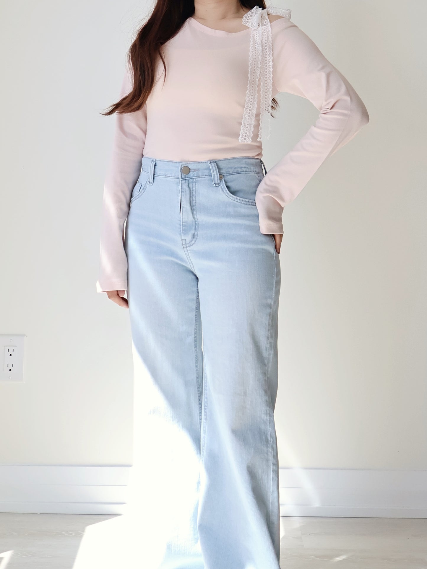 Dreamy Lace Cooling Modal One-Shoulder Top(Baby pink)