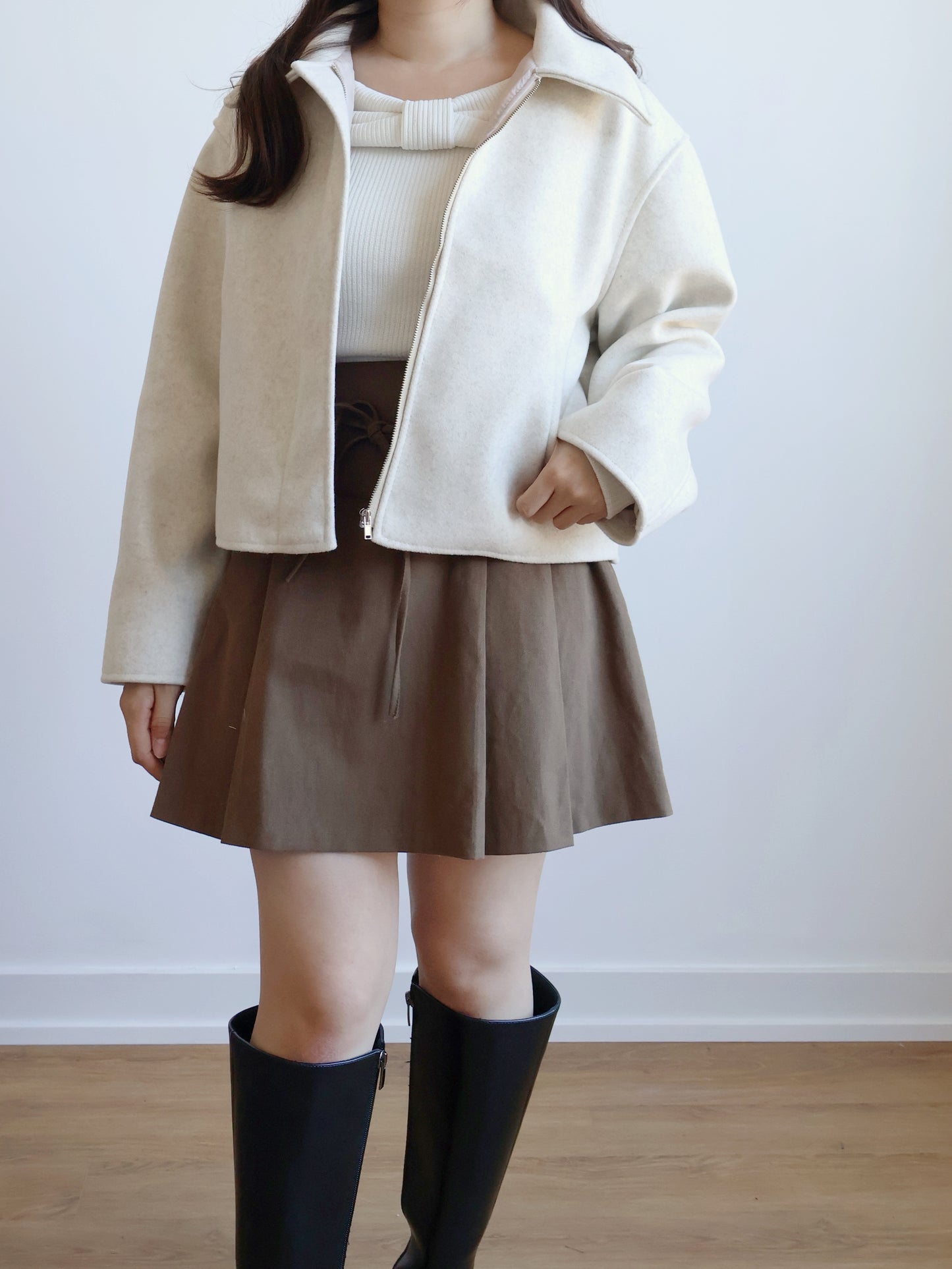 Sleek Zip-up Wool Coat