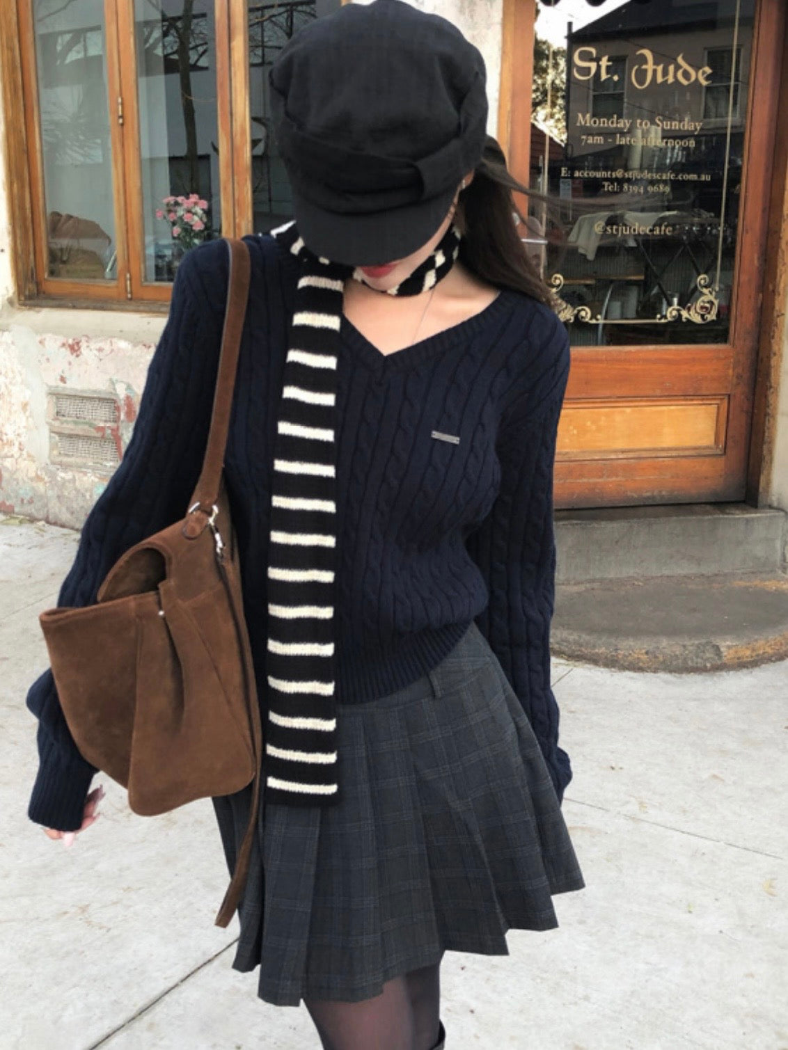 V-neck Cozy Cable Knit Sweater(5 colors)