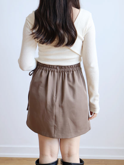 Earth-toned Overlapping Belted Mini Skirt(Brown)