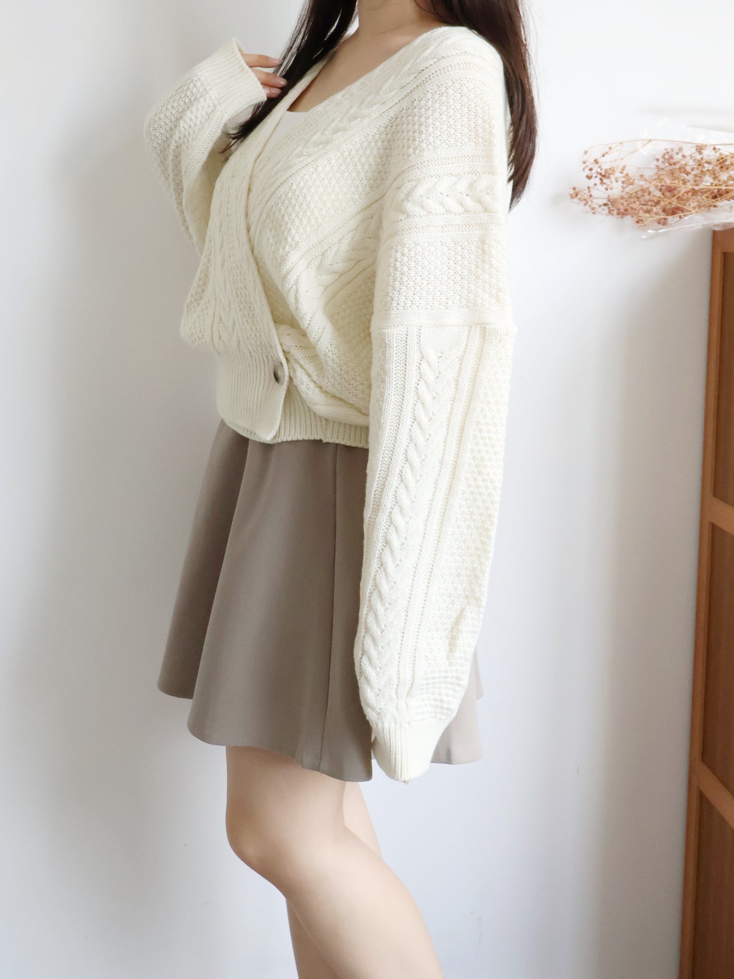 [2-WAYS] Elsa Cable Knit Oversized Cardigan(Cream)