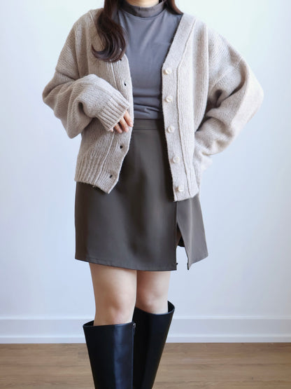 [10% WOOL] V-neck Warm Knit Cardigan (Brown)
