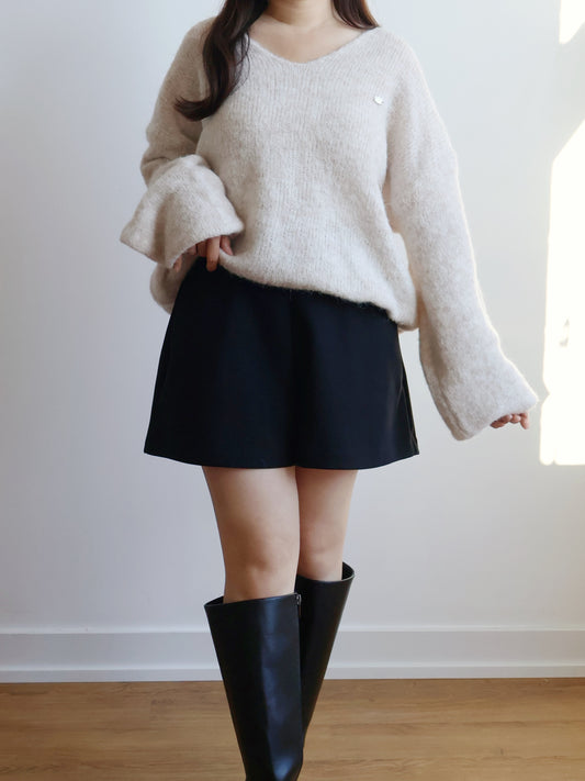 [10% WOOL] V-neck Mixed-color Mochi Sweater (Oatmeal)