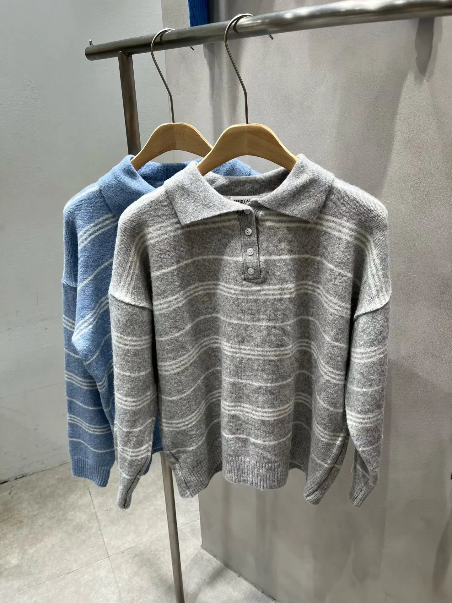 [5% WOOL] Collar Striped Loose Fit Sweater (4 colors)