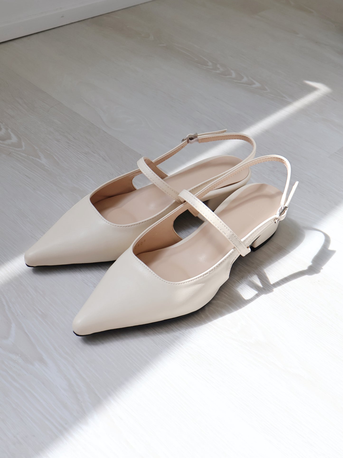 Frenchy Slingback Cushioned Heel Pumps(Cream)