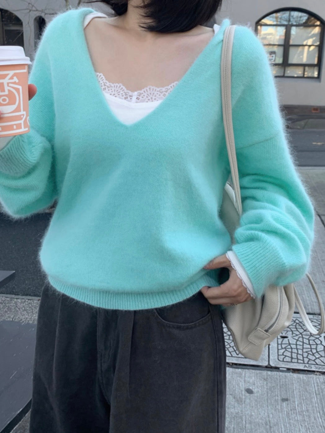 Elegant V-neck Lace Shirring Top(4 colors)