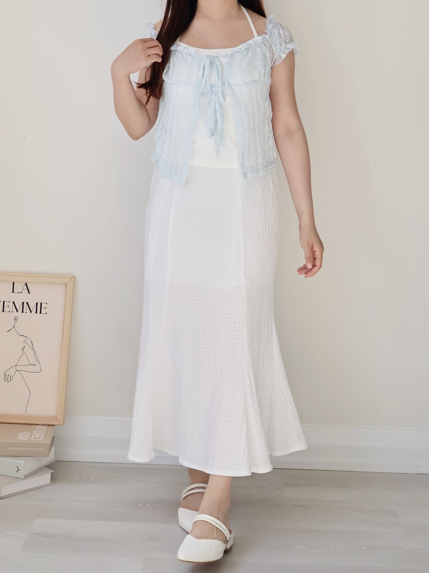 French Daisy Lace Layered Tie-Front Top(Icy blue)