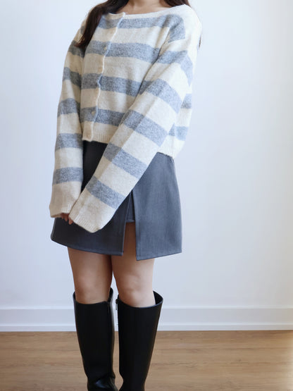 [10% WOOL] Raccoon Striped Cardigan(Light grey)