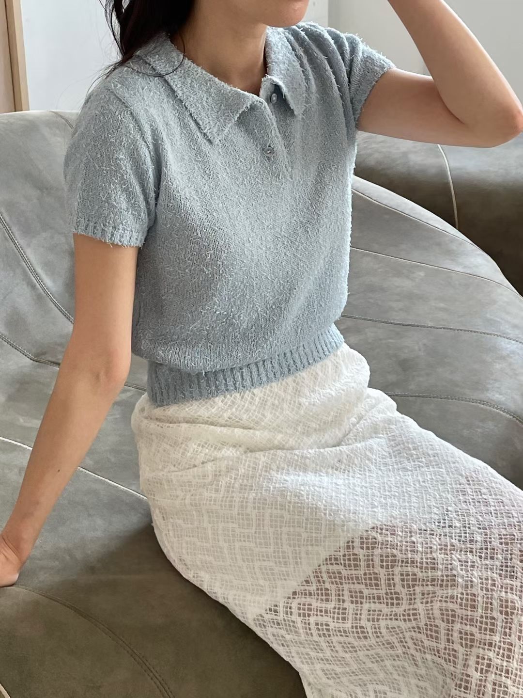 Soft Cozy Collared Feather-Yarn Knit Top(4 Colors)