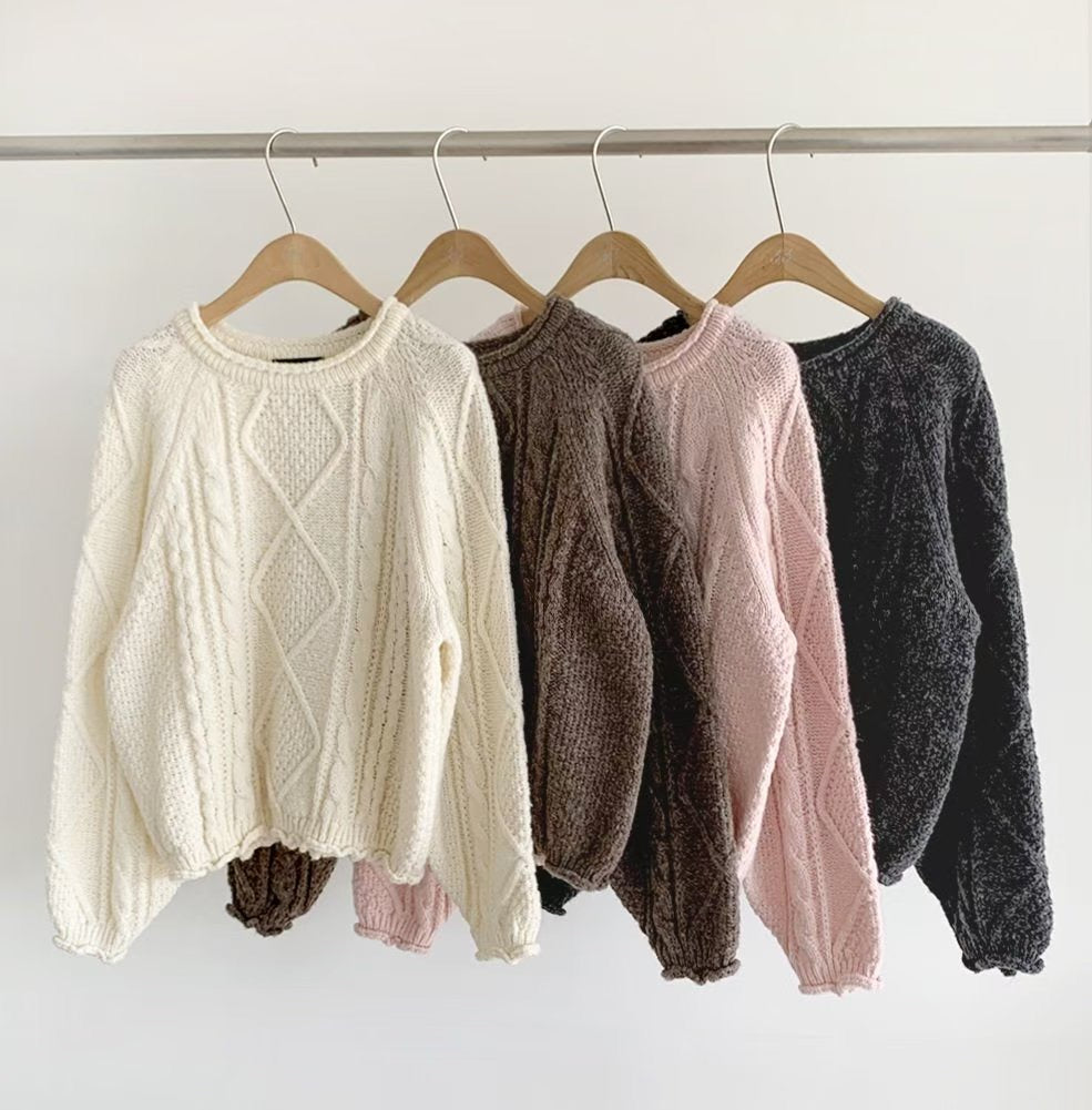 Round Neck Cable Knit Sweater(4 colors)