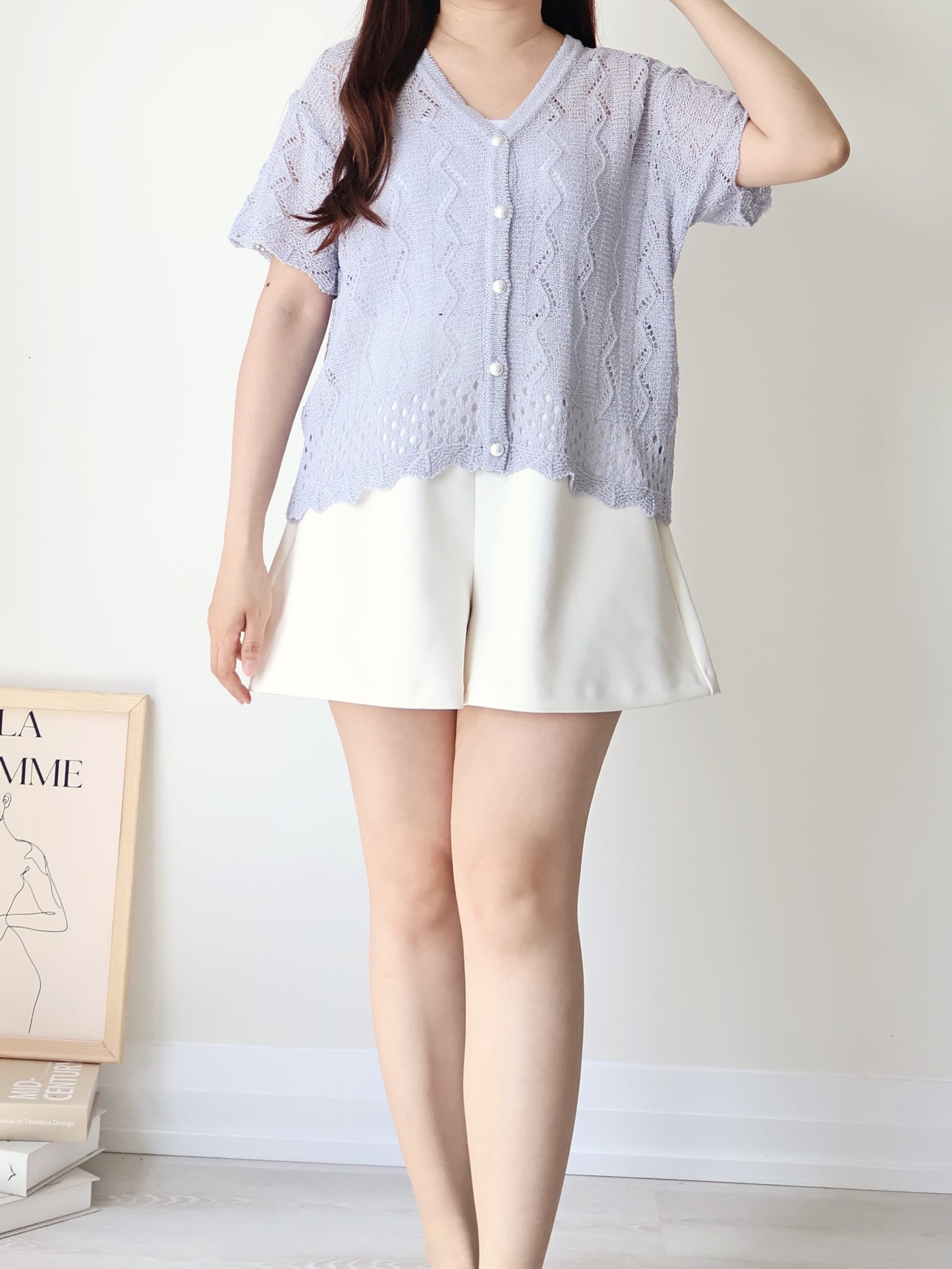 Romantic V-Neck Pointelle Pearl-Button Knit Top(Greyish blue)