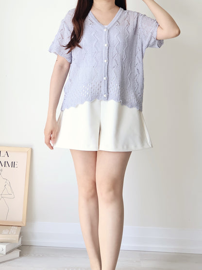 Romantic V-Neck Pointelle Pearl-Button Knit Top(Greyish blue)
