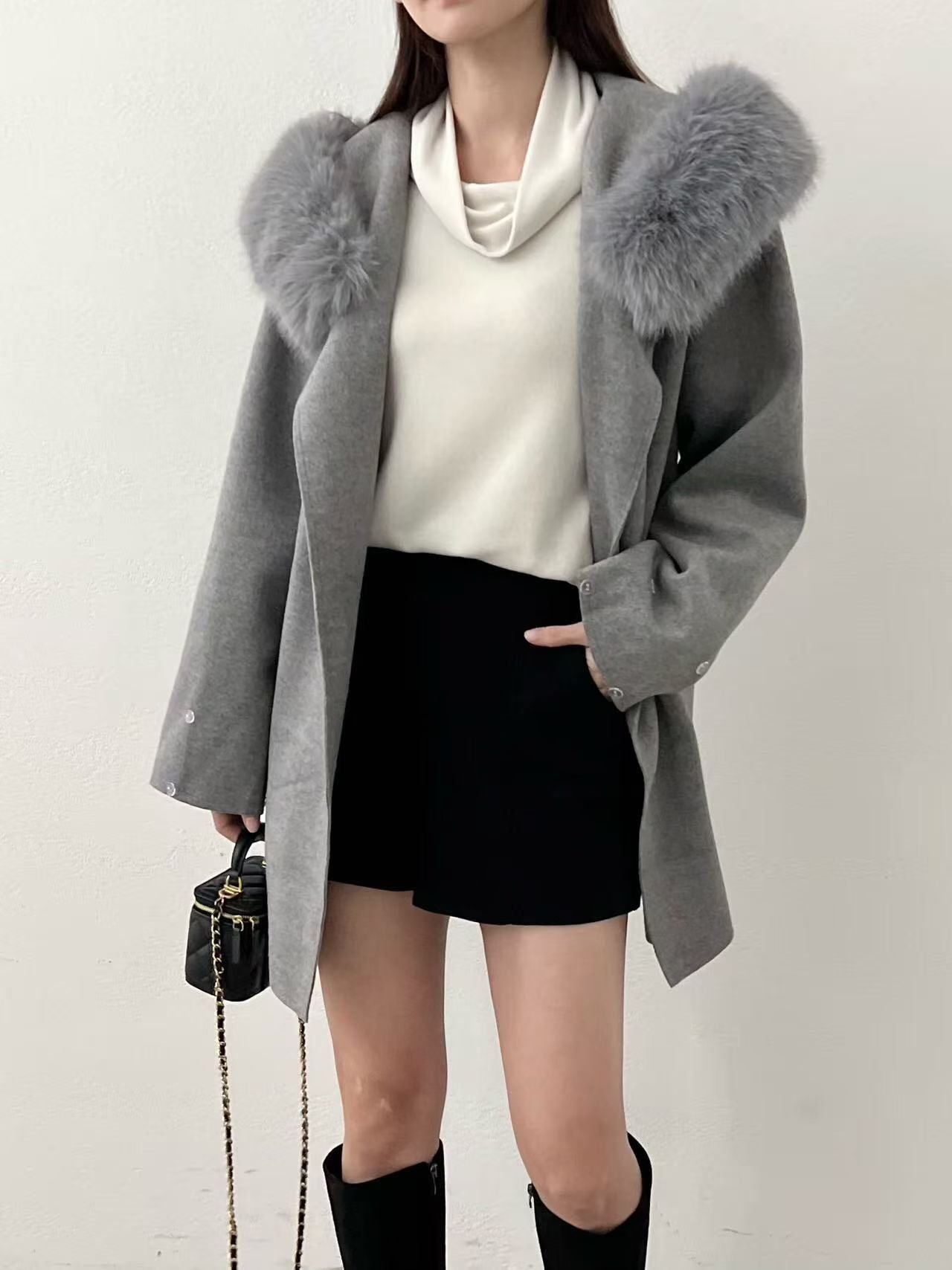 ［40% WOOL］Cozy Faux Fur Collar Warm Coat