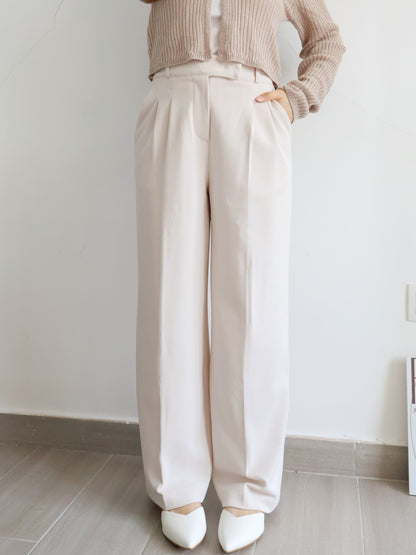 [Best Seller🏅] Wrinkle-free Fabric Pleated Straight Leg Trousers(Beige)