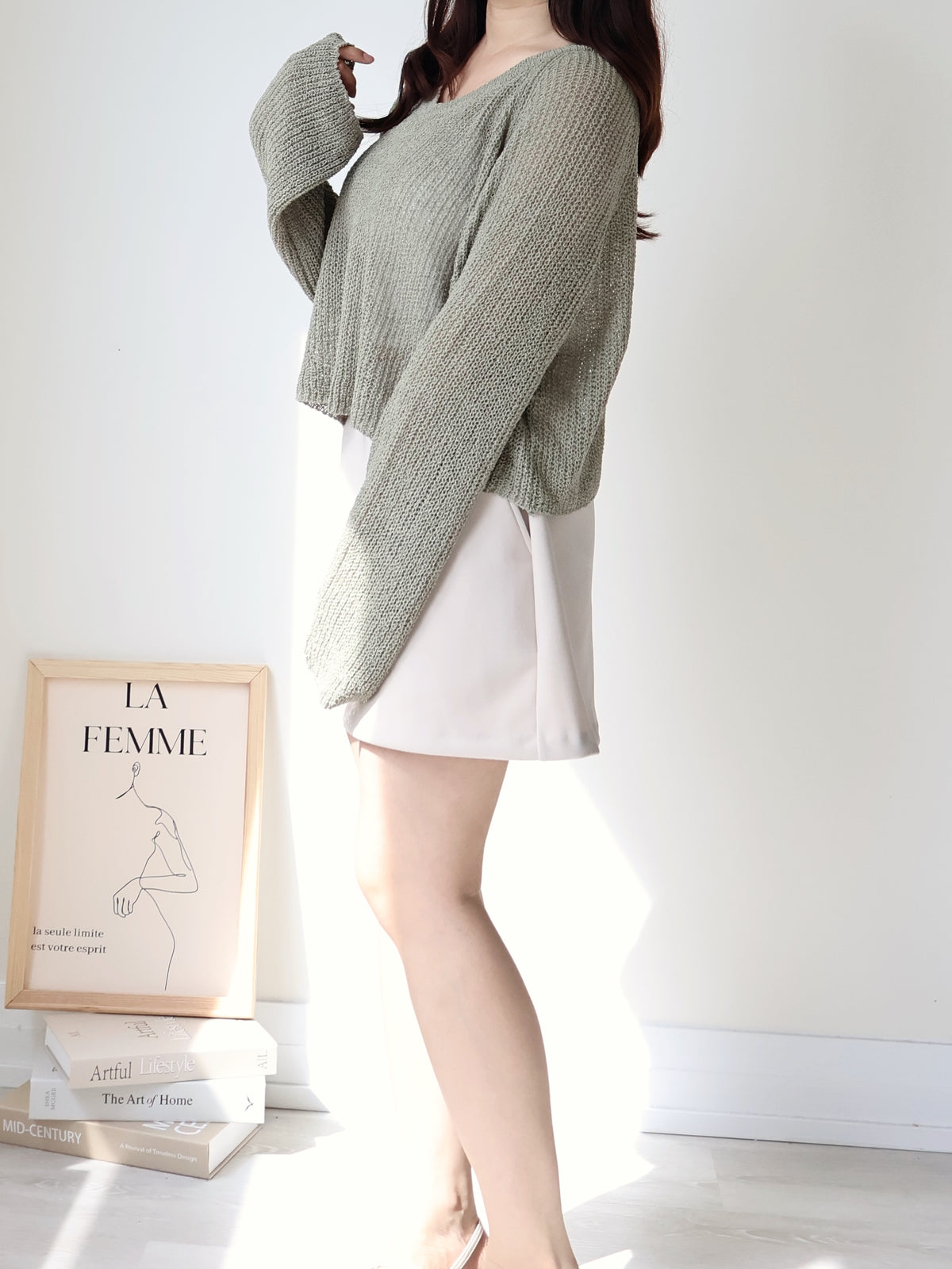 Earth Tone V-Neck Relaxed Knit Top(Matcha)
