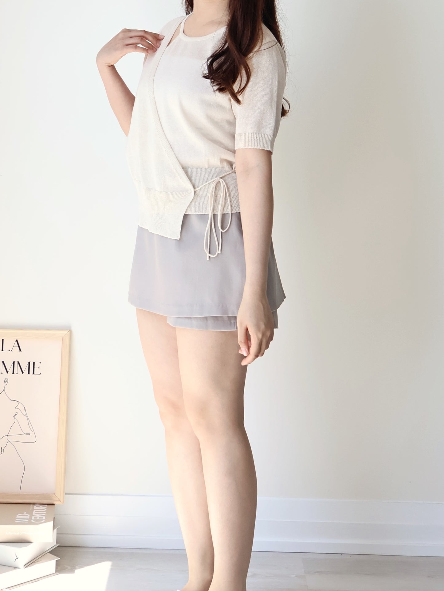Lighweight Eyelet Overlap Linen Knit Top(Beige)