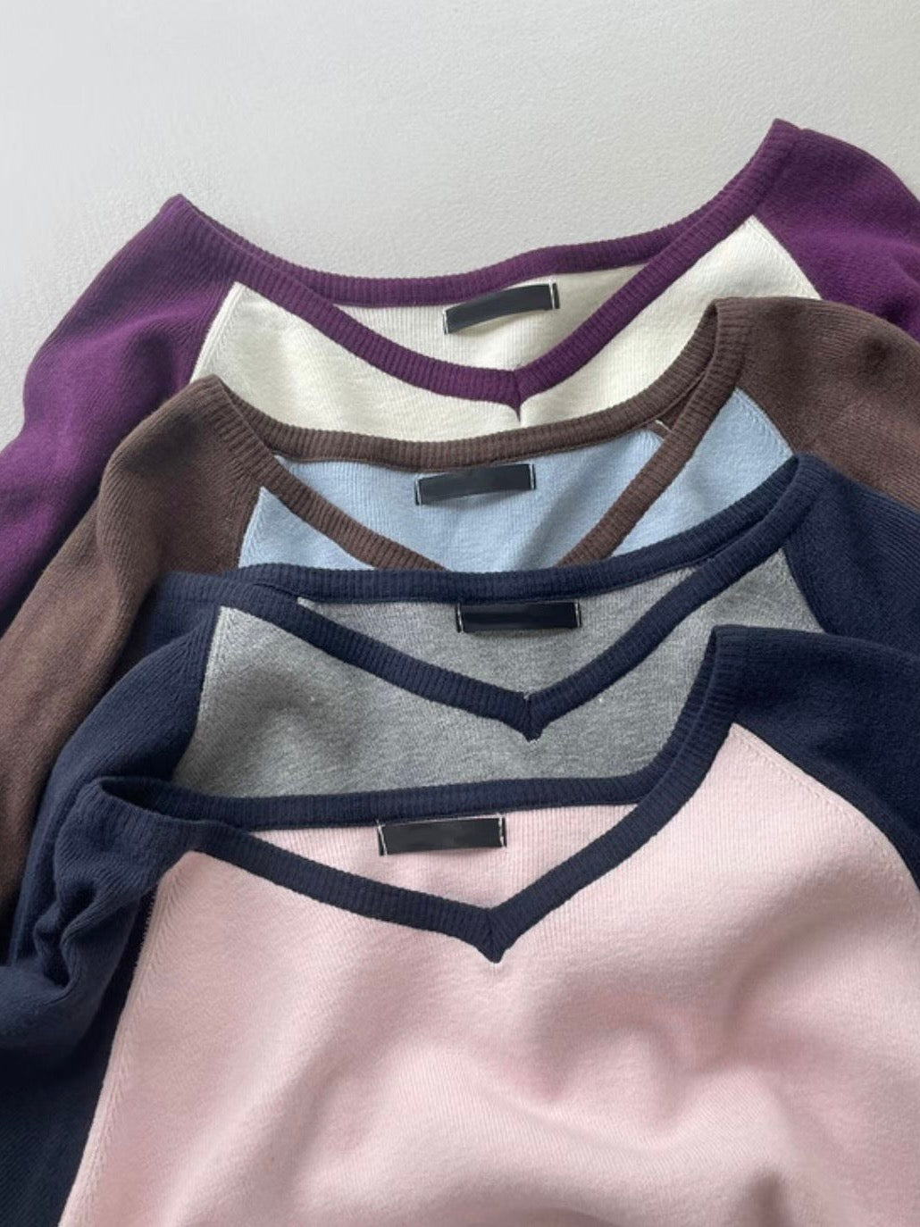 V-Neck Colourblock Dolman Knit Top(4 colors)