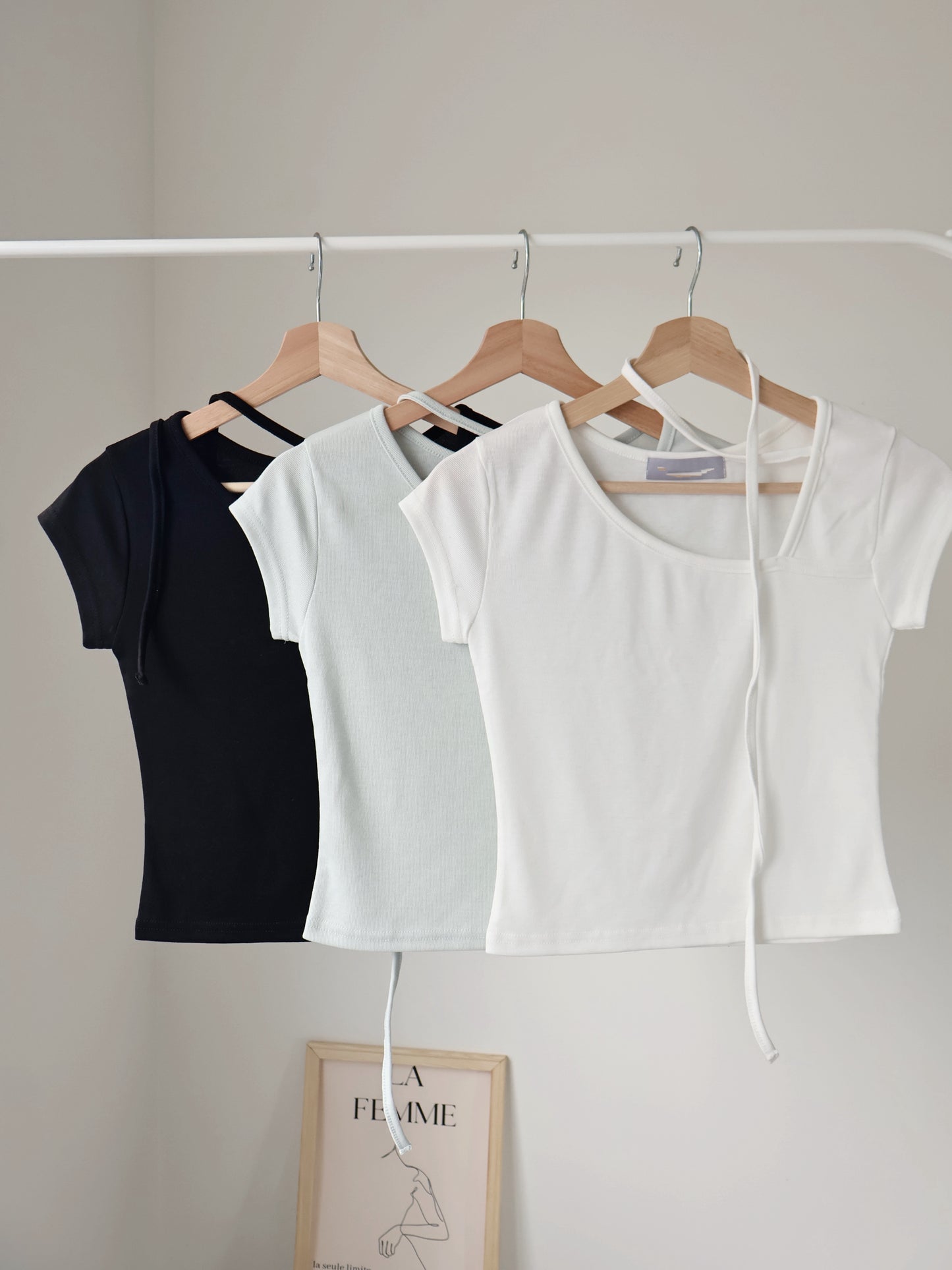 Asymmetric Halter-Tie Stretchy Top(Ivory)