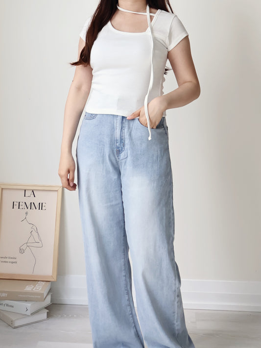 Asymmetric Halter-Tie Stretchy Top(Ivory)