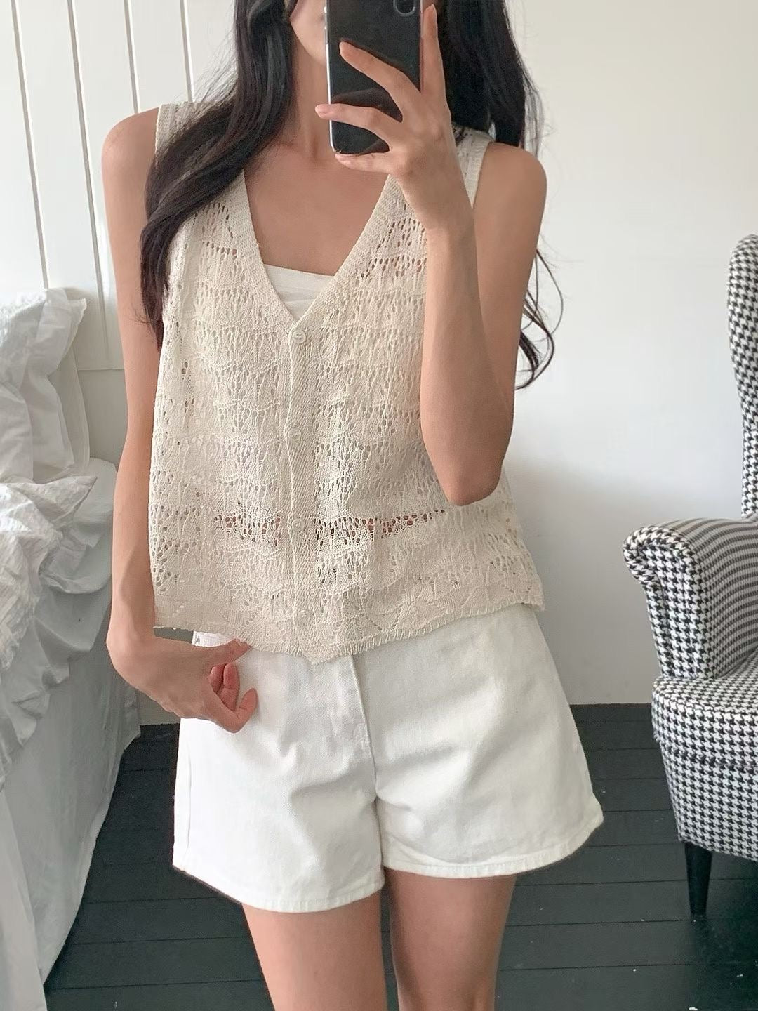 Leaf Hollow Knit Vest Cardigan(4 colors)