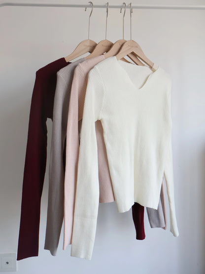 High-Stretch V-Neck Slim Fit Knit Top(Pink)