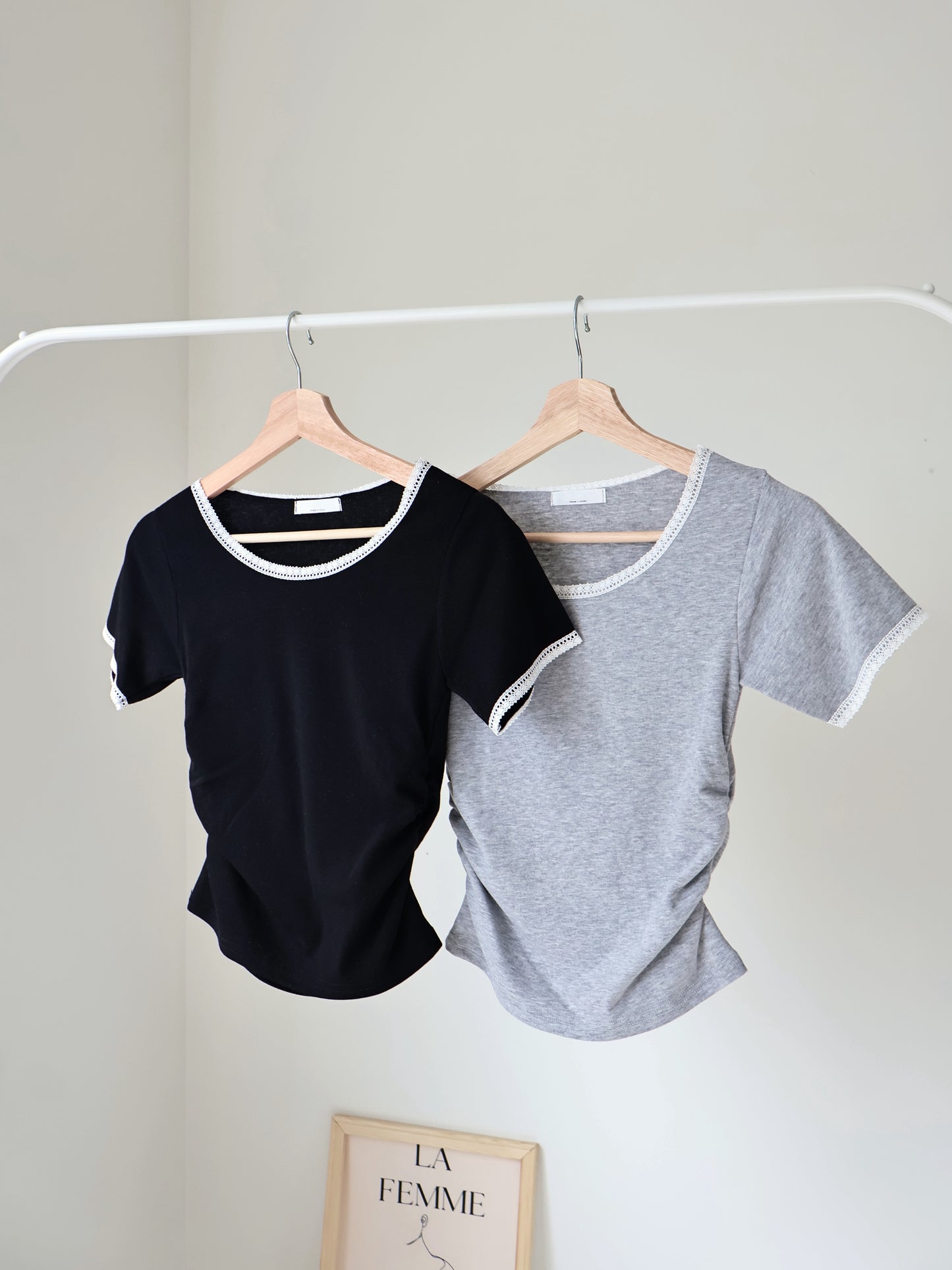 Elegant Slim-Fit Lace Trim Cotton Top(Grey)