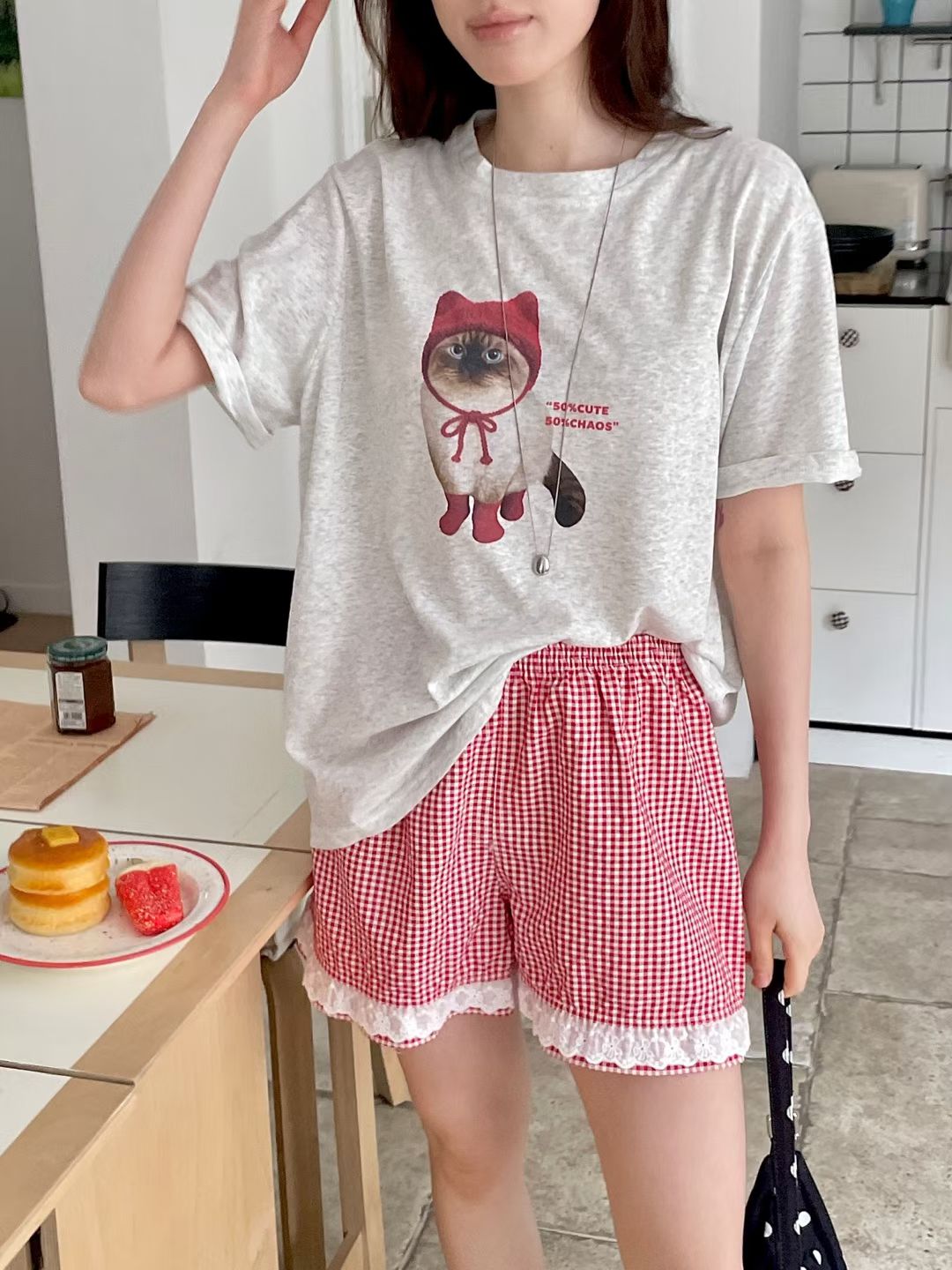 Oversized 50% Cute Cat Graphic Cotton T-Shirt(3 Colors)