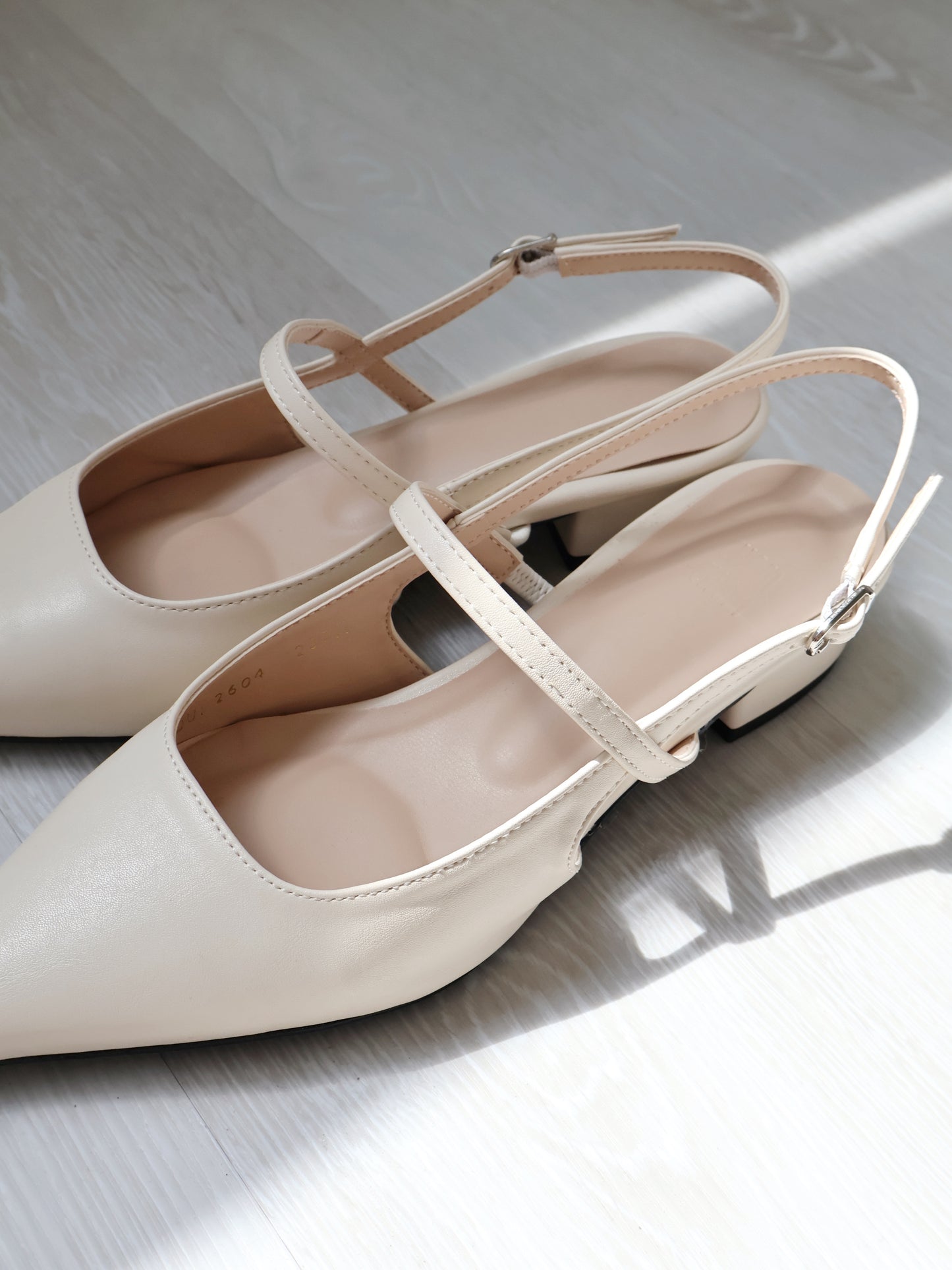 Frenchy Slingback Cushioned Heel Pumps(Cream)