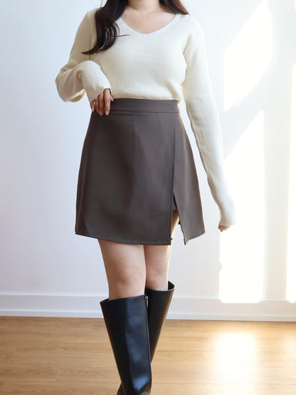 Sleek High Waist Zip Up Split Mini Skirts(Brown)