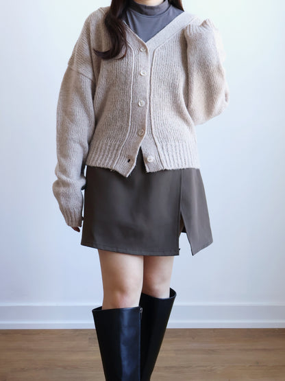 [10% WOOL] V-neck Warm Knit Cardigan (Brown)