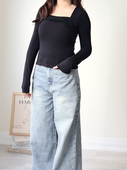 Square-Neck Pleated High-Stretch Top(Black)