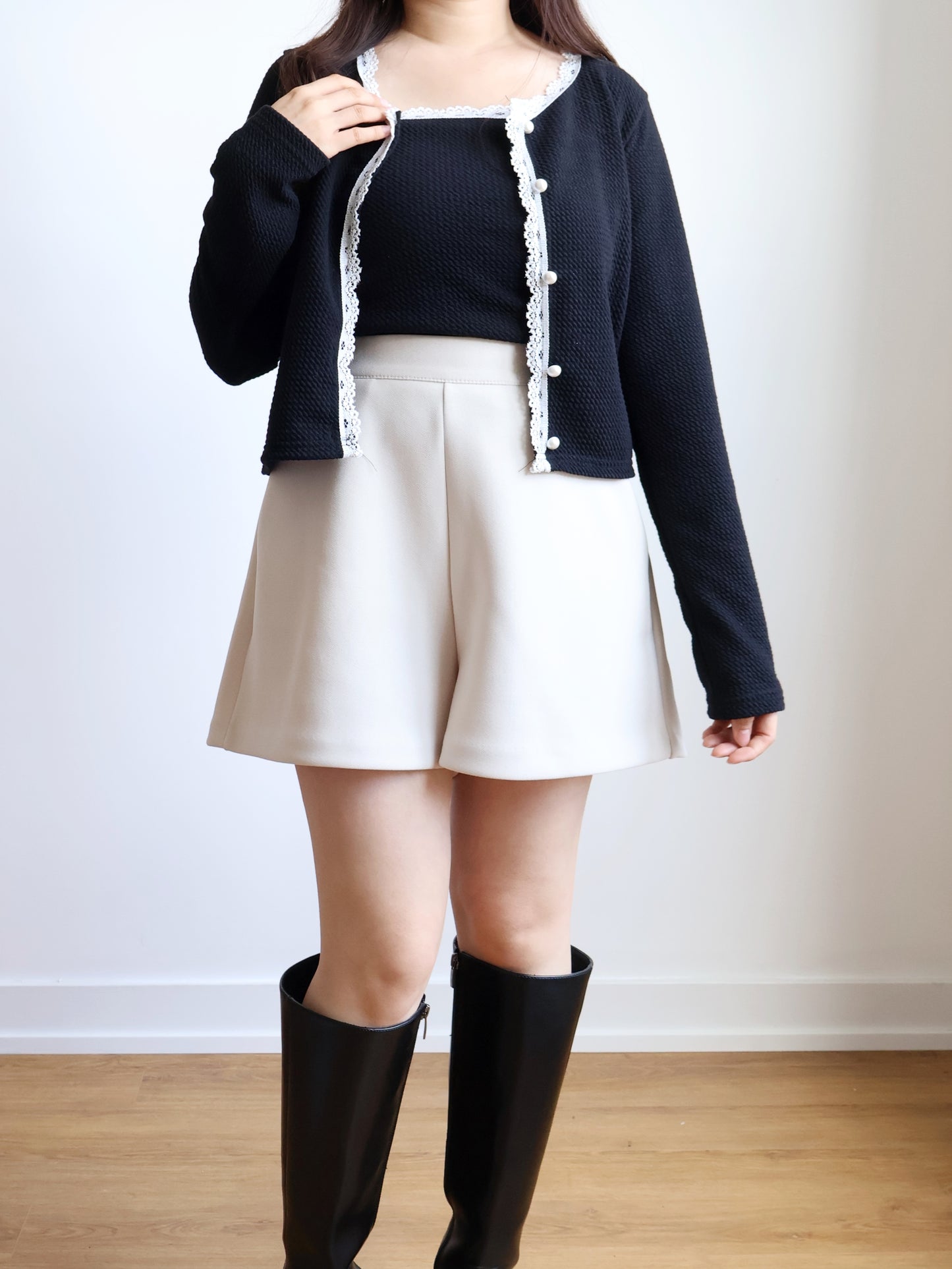 Elegant Pearl Button Lace Trim Two-Piece Set(Black)