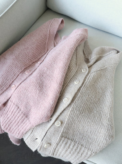[10% WOOL] V-neck Warm Knit Cardigan (Pinkish purple)