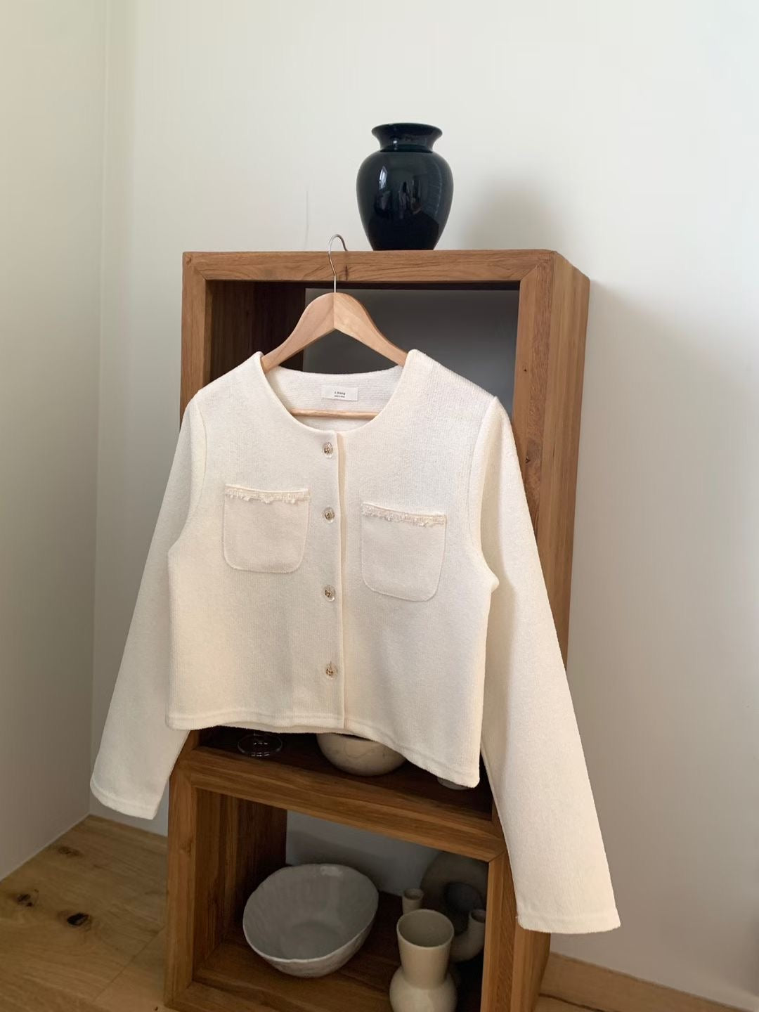 Elegant Bow-Embossed Button Tweed Jacket(3 colors)