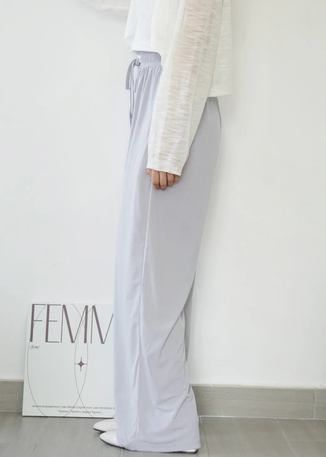 Airy Matte Breathable Wide-Leg Pants with Pockets(Greyish blue)