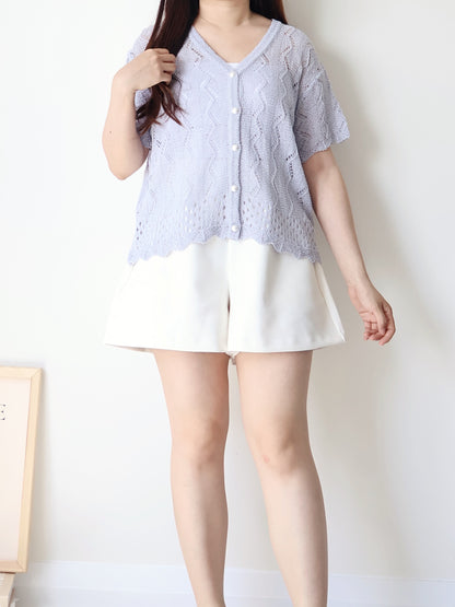 Romantic V-Neck Pointelle Pearl-Button Knit Top(Greyish blue)